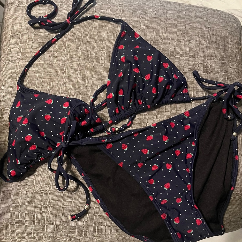 Strawberry bikini